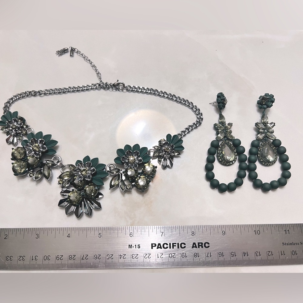 Necklace and Earring Set